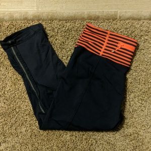 Lululemon Navy Crops